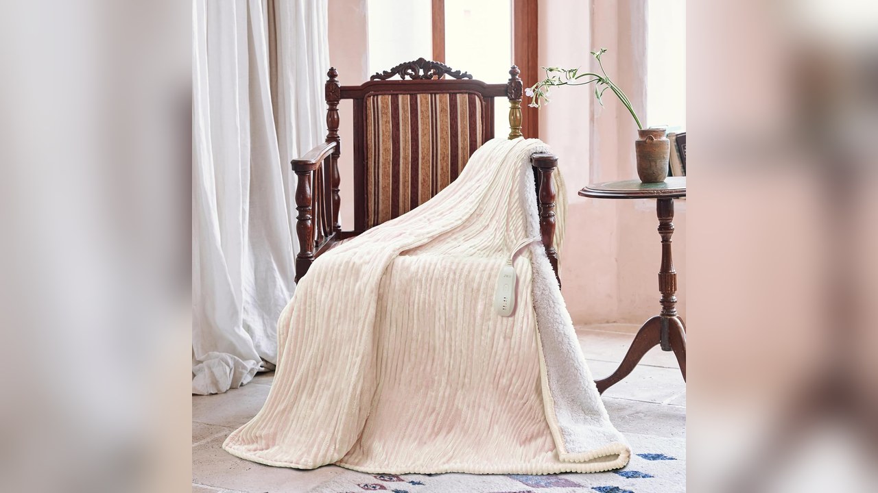 Texciting heated throw blanket