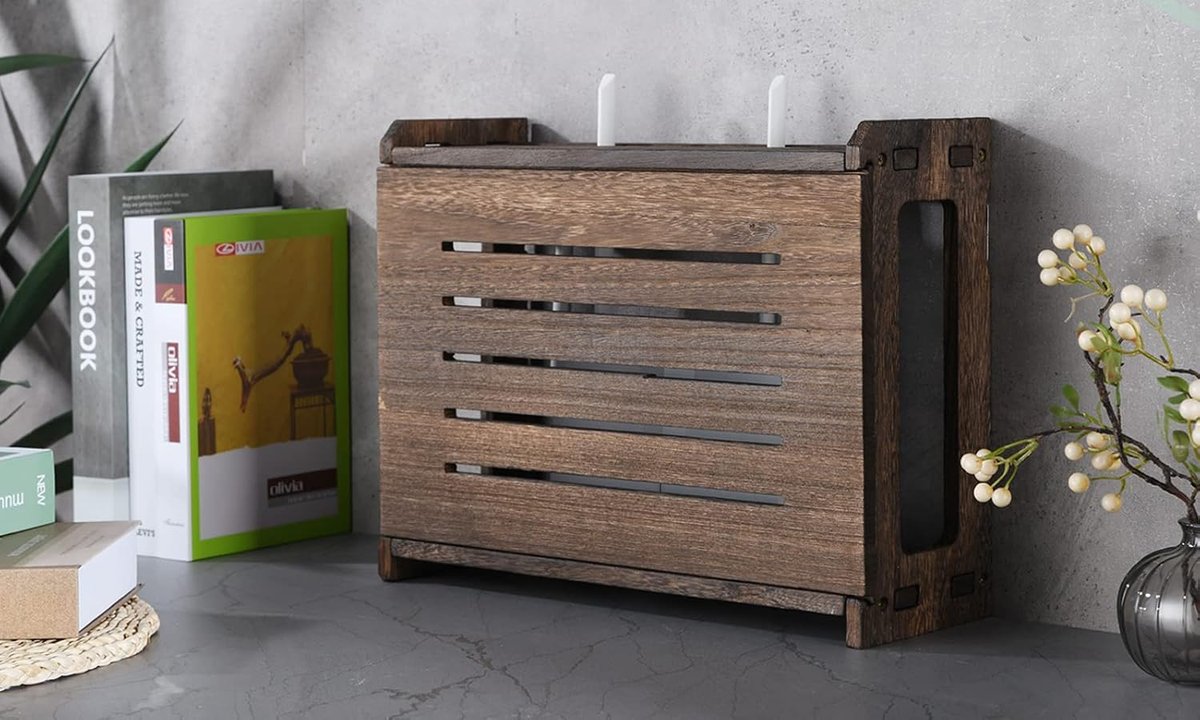 BEARUT wooden wall mount router storage box with router antennas sticking out the top