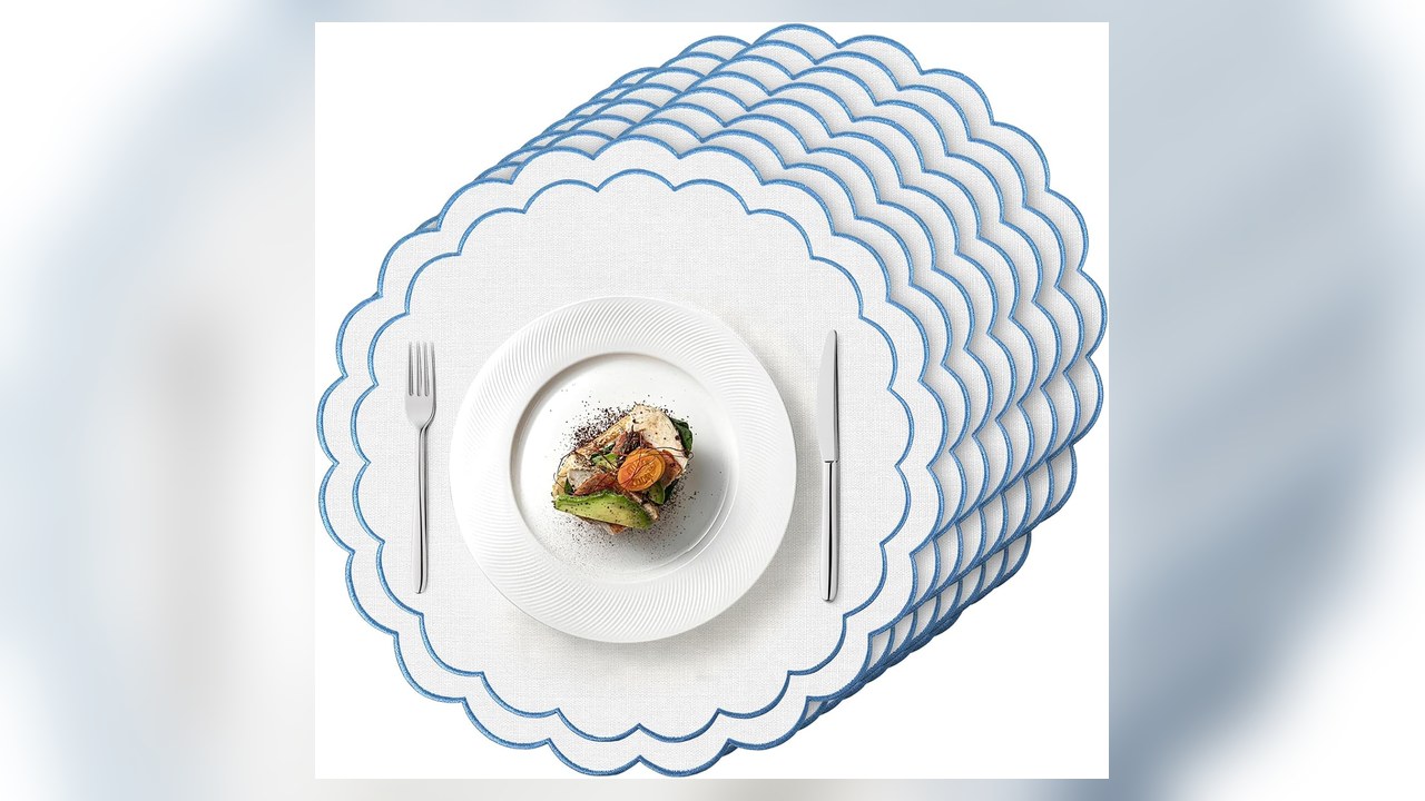 scalloped flower linen placemats set of 8